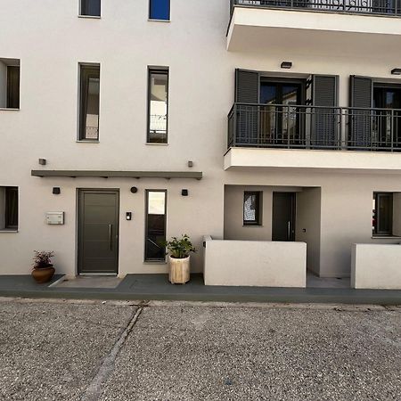 De Bosset Suites Kefalonia Argostoli  Exterior photo